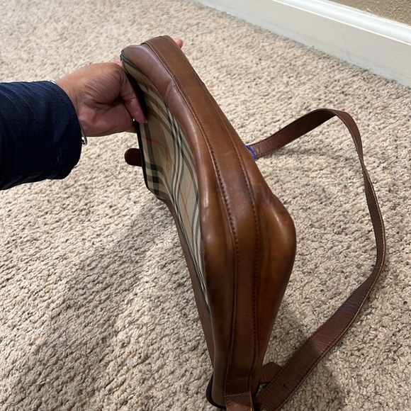 Authentic BURBERRY SHOULDERBAG bought from @bagriculture - Picture 14 of 14